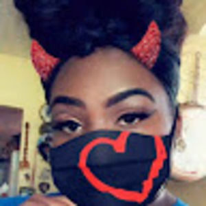 Meet your Posher, Clinesha